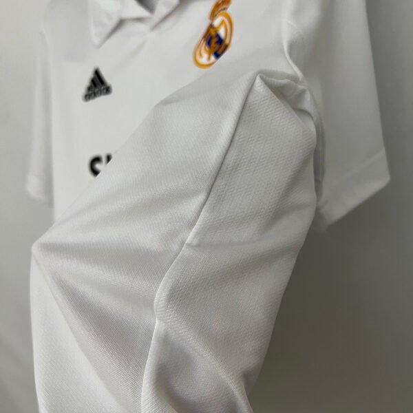 0183e28e Real Madrid 2002/03 Home Retro Jersey S-2XL
