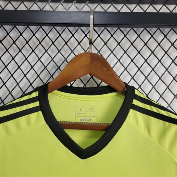 Real Madrid 24/25 Goalkeeper Fan Version Jersey - S-2XL