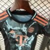Bayern Munich 24/25 away jersey (children's set) 16-28