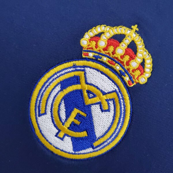 Real Madrid 2005/06 Away Retro Jersey S-2XL