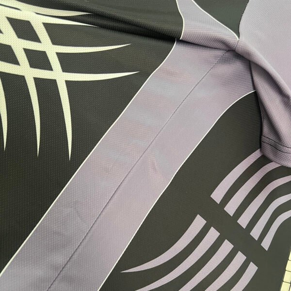 1371e88d Juventus 2001/02 Goalkeeper Retro Jersey S-2XL