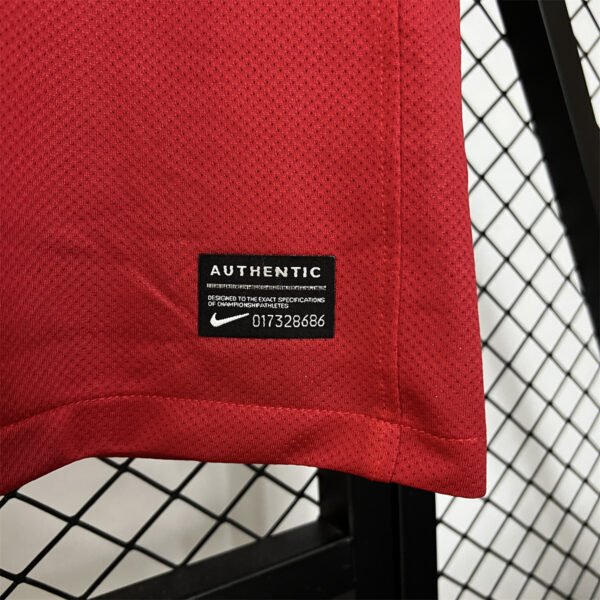 1f303750 Manchester United 2011/12 Home Retro Jersey S-2XL