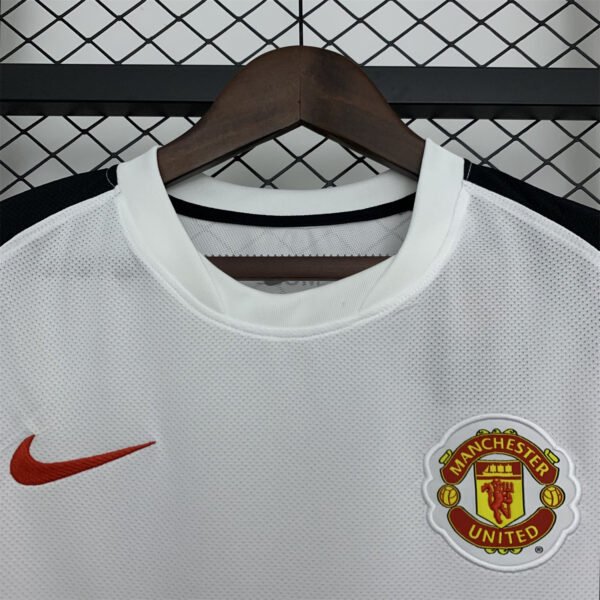 2 Manchester United 2010/11 Away Retro Jersey S-2XL
