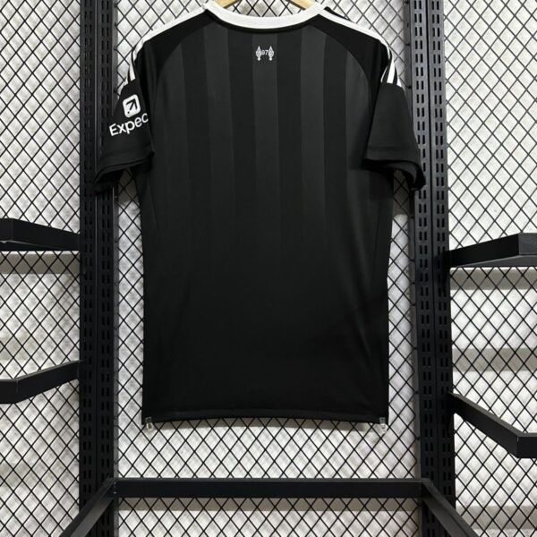 Liverpool 25/26 goalkeeper jersey (fan version) S-2XL