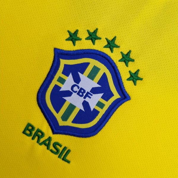 Brazil 2004 Home Retro Jersey S-2XL