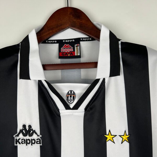 Juventus 1996/97 Home Retro Jersey S-2XL