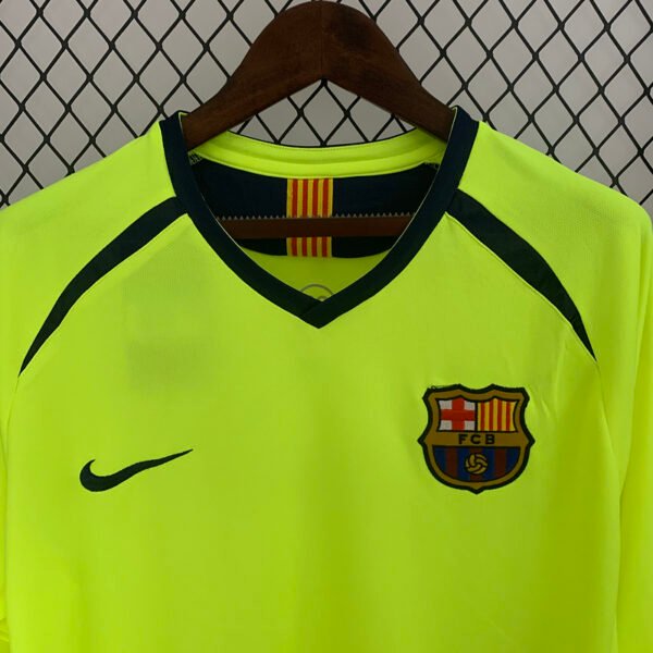 Barcelona 2005/06 Away Retro Long Sleeves Jersey S-2XL
