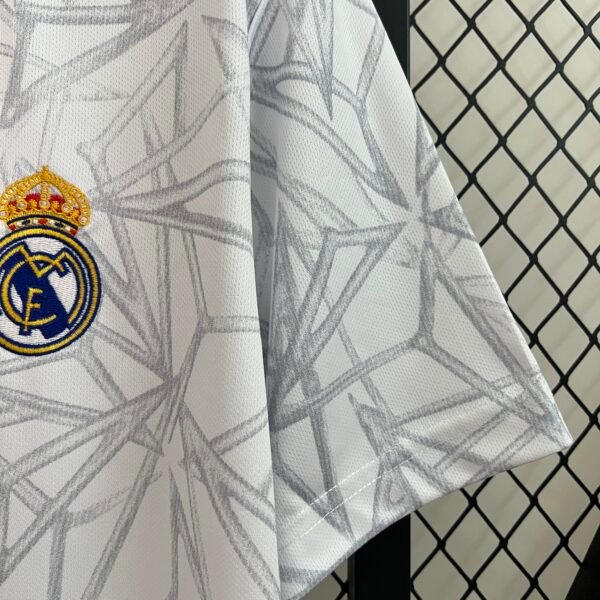 Real Madrid 24/25 Training Kit Fan Version - S-4XL