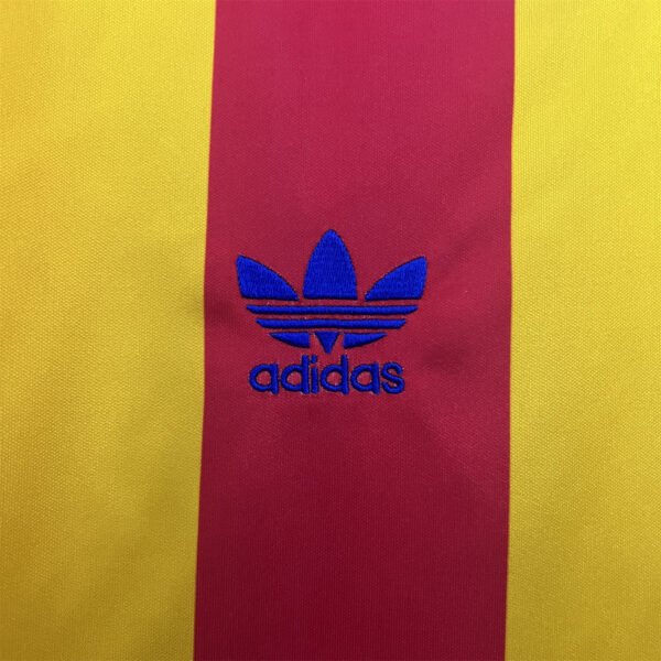 Valencia 1980/82 Home Retro Jersey S-2XL