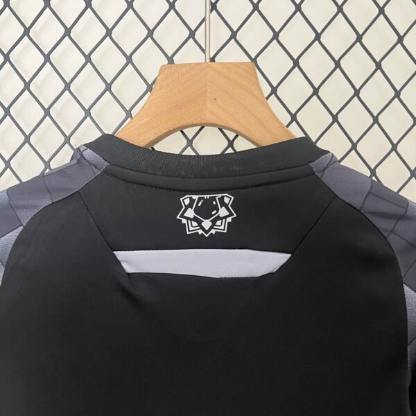 3768bf76 Osasuna 24/25 Second Away Kids Set - 16-28