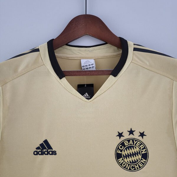 Bayern Munich 2003/04  Away Retro Jersey S-2XL