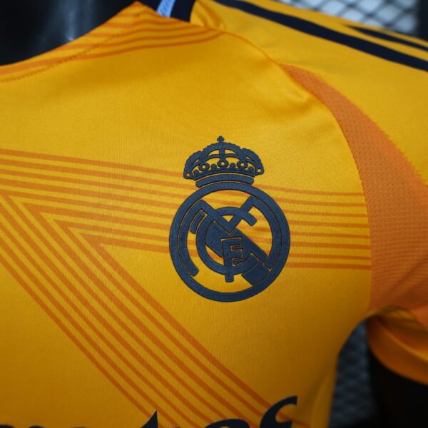 Real Madrid 24/25 Away Player Version Jersey - S-2XL