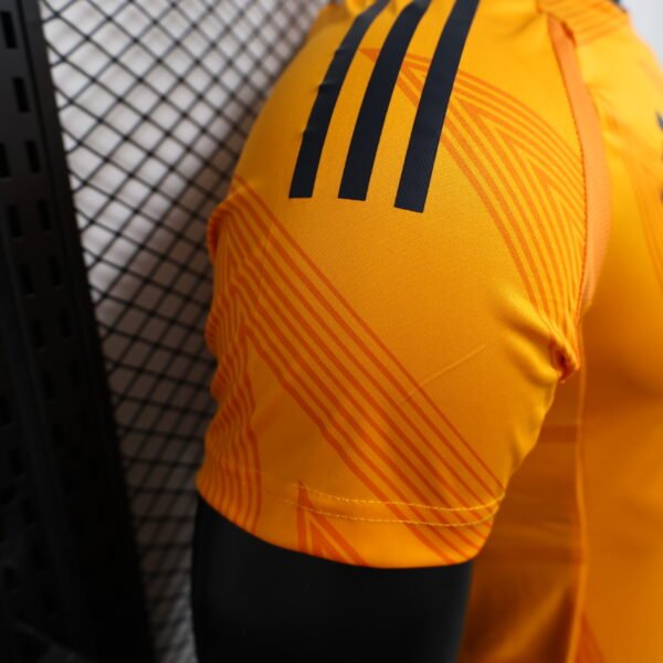 Real Madrid 24/25 Away Player Version Jersey - S-2XL