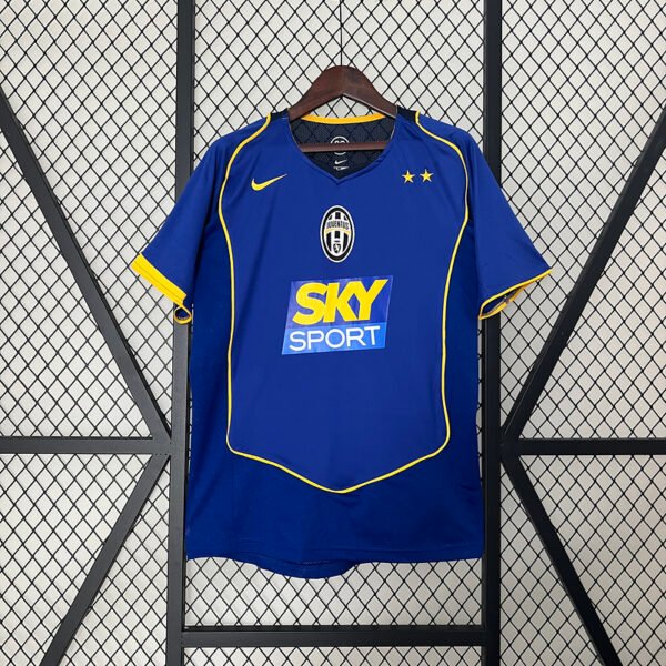 Juventus 2004/05 Away Retro Jersey S-2XL