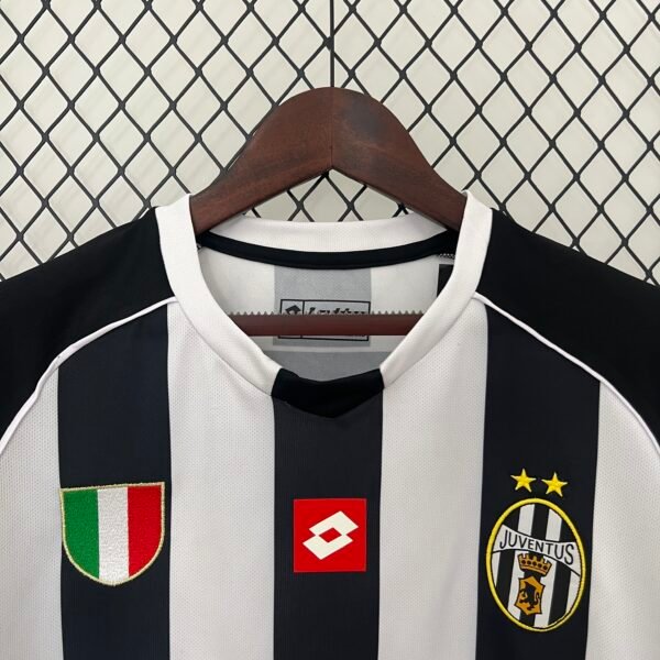 Juventus 2002/03 Home Retro Jersey S-2XL