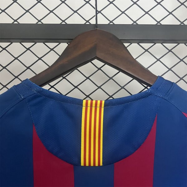 Barcelona 2005/06 Home Retro Jersey S-2XL