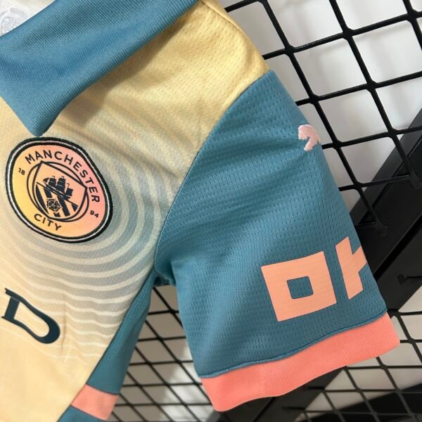 Manchester City 24/25 Third away jersey (children's kit) 16-28