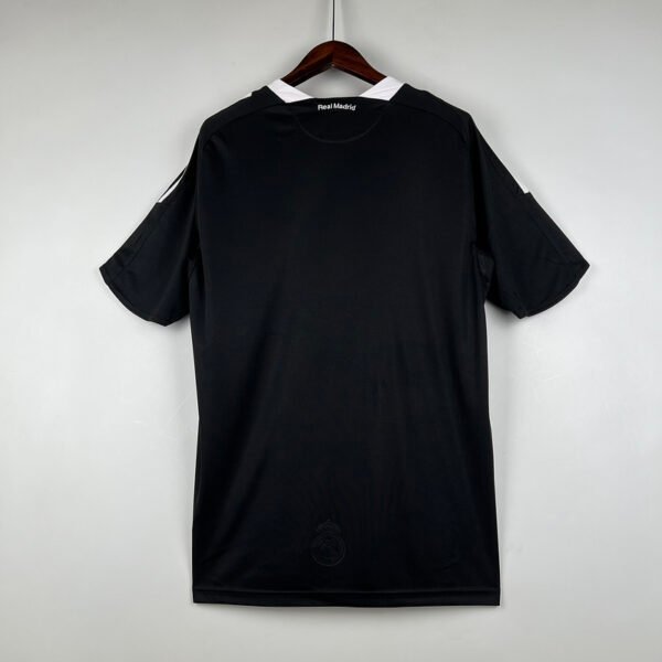 Real Madrid 2008/09 Away Retro Jersey S-2XL