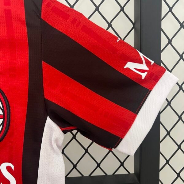 AC Milan 24/25 home jersey (children's set) 16-28