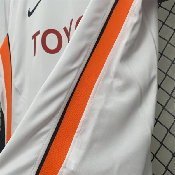 6b4440f2 Valencia 2006/07 Home Retro Jersey S-2XL