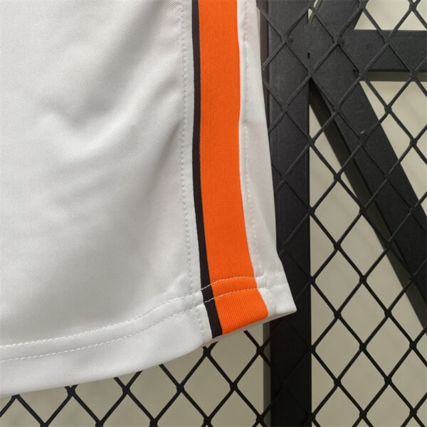 6bc11223 Valencia 2006/07 Home Retro Jersey S-2XL