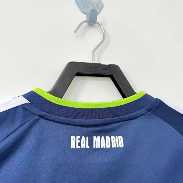 Real Madrid 2010/11 Away Retro Jersey S-2XL