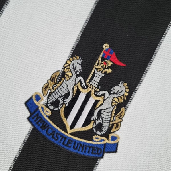 Newcastle United 2000/01 Home Retro Jersey S-2XL