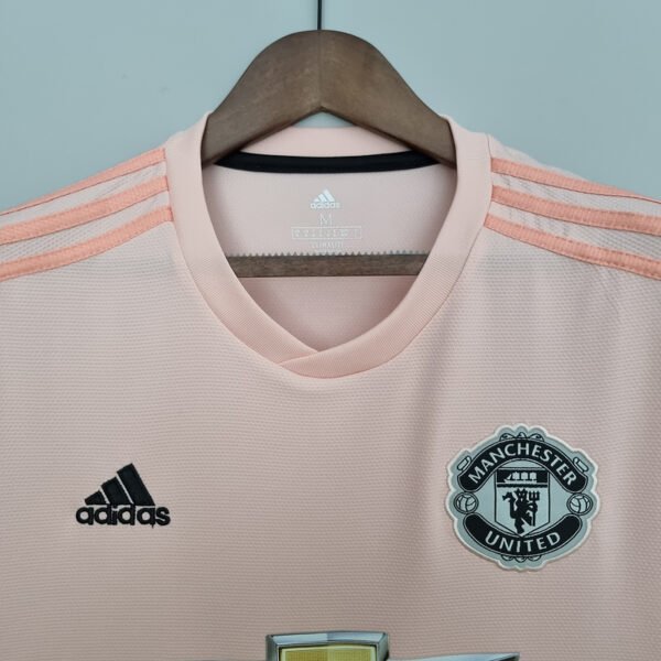 8 Manchester United 2018/19 Away Retro Jersey S-2XL
