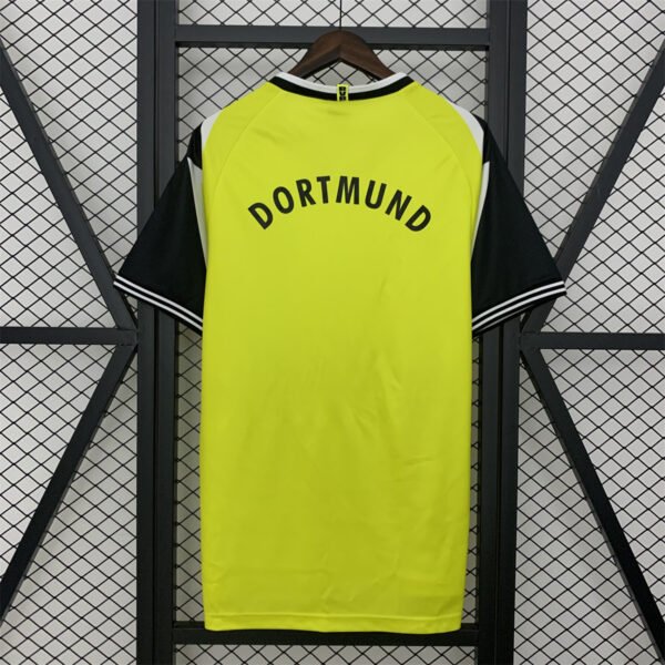 8 Dortmund 1995/96 Home Retro Jersey S-2XL