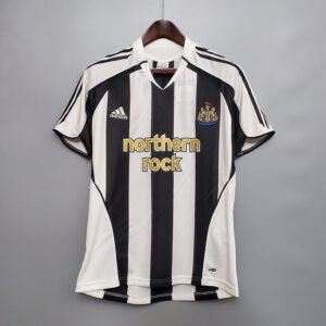 Newcastle United 2005/06 Home Retro Jersey S-2XL