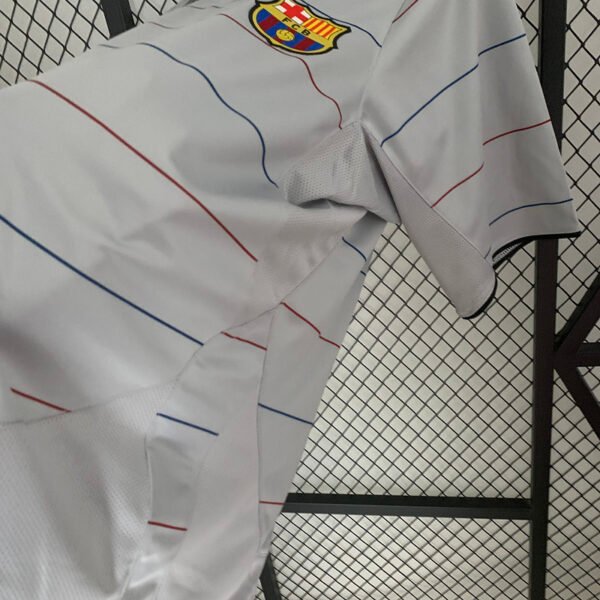 Barcelona 2003/04 Away Retro Jersey S-2XL