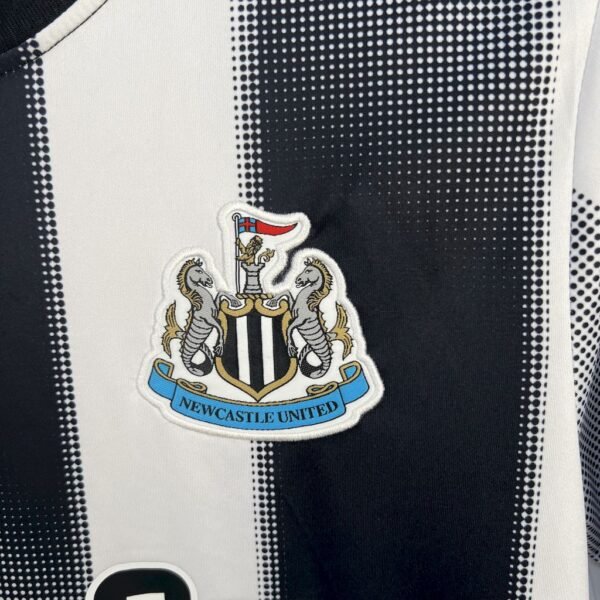 Newcastle United 25/26 Home Fan Version Jersey - S-4XL