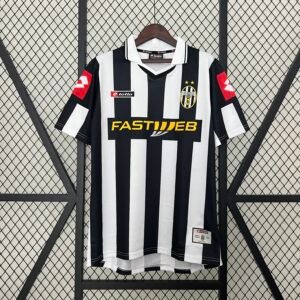 Juventus 2001/02 Home Retro Jersey S-2XL