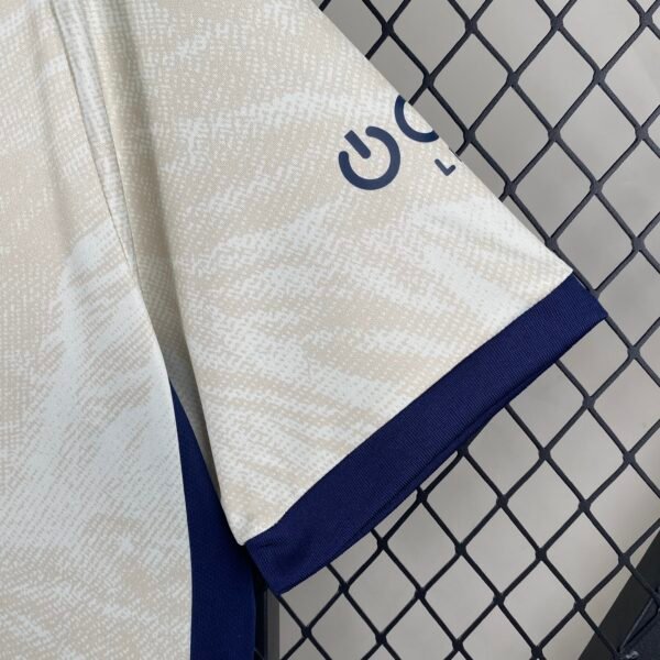 bdb32211 Osasuna 24/25 Away Fan Version Jersey - S-2XL