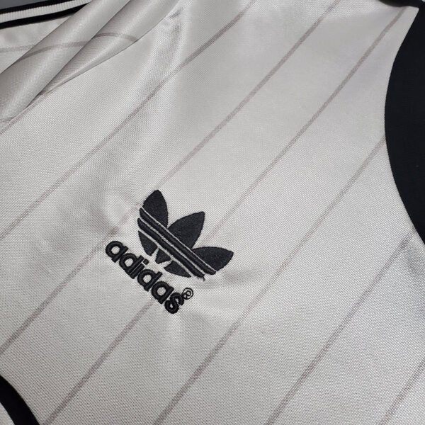 Manchester United 1983 Away Retro Jersey S-2XL