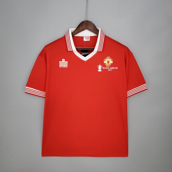 cf06252f Manchester United 1977 Home Retro Jersey S-2XL