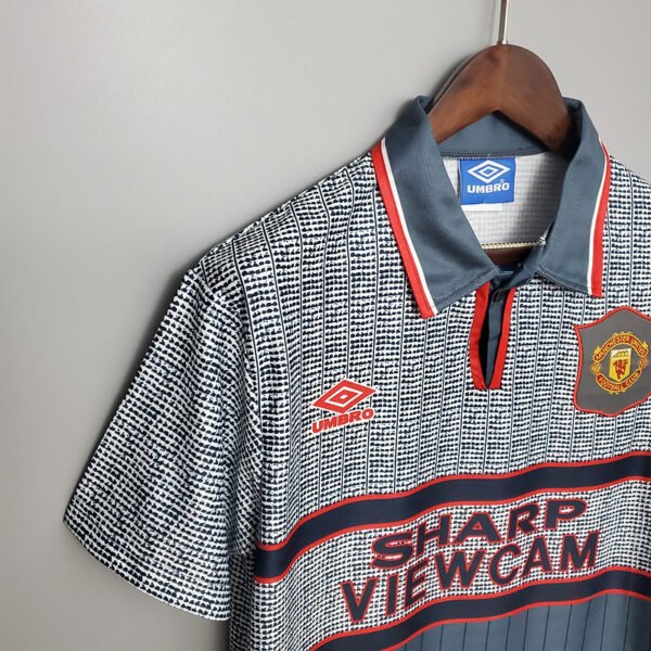 Manchester United 1995/96 Away Retro Jersey S-2XL