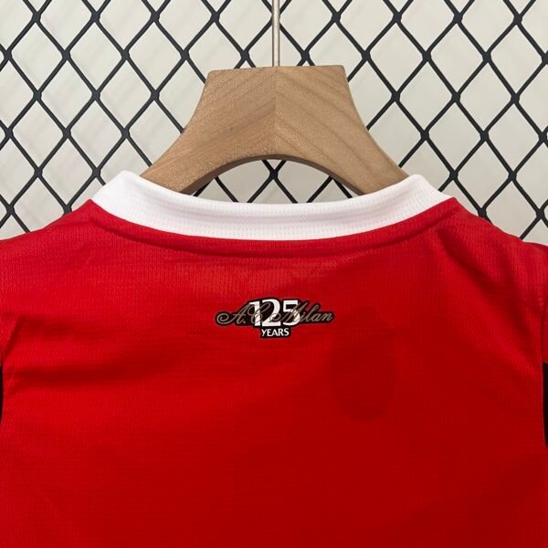 AC Milan 24/25 home jersey (children's set) 16-28