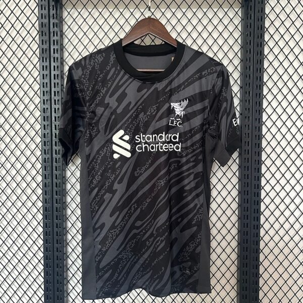 Liverpool 24/25 goalkeeper jersey (fan version) S-2XL