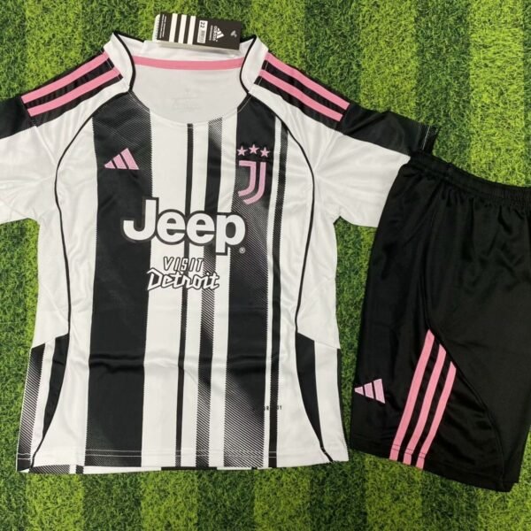 2681701126a8ae0846aba55eb629cba Juventus 25/26 Home Kids Kit 16-28