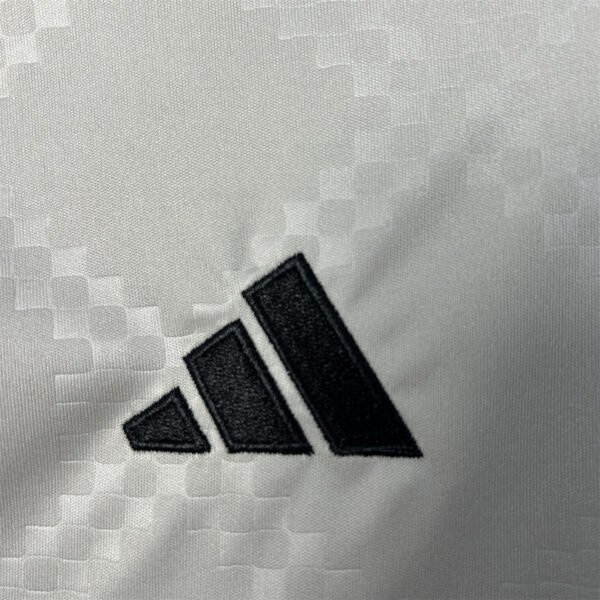 47baa738 Benfica 25/26 Away Kids Kit 16-28