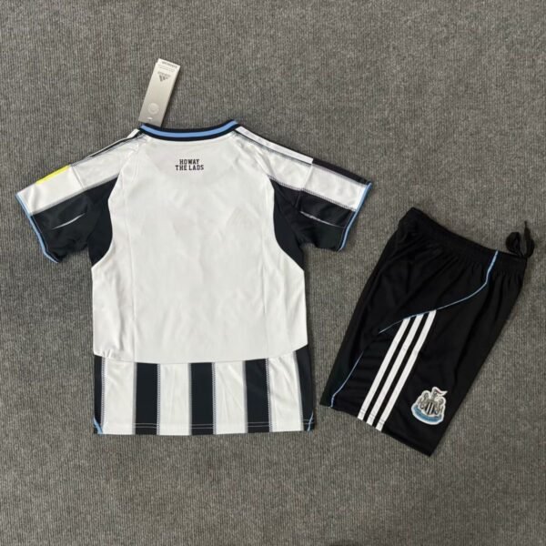 Newcastle United 25/26 Home Kids Kit 16-28